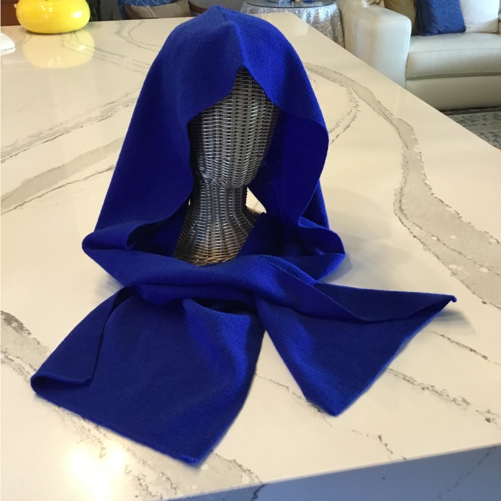 Blue Arlin Hat & Scarf